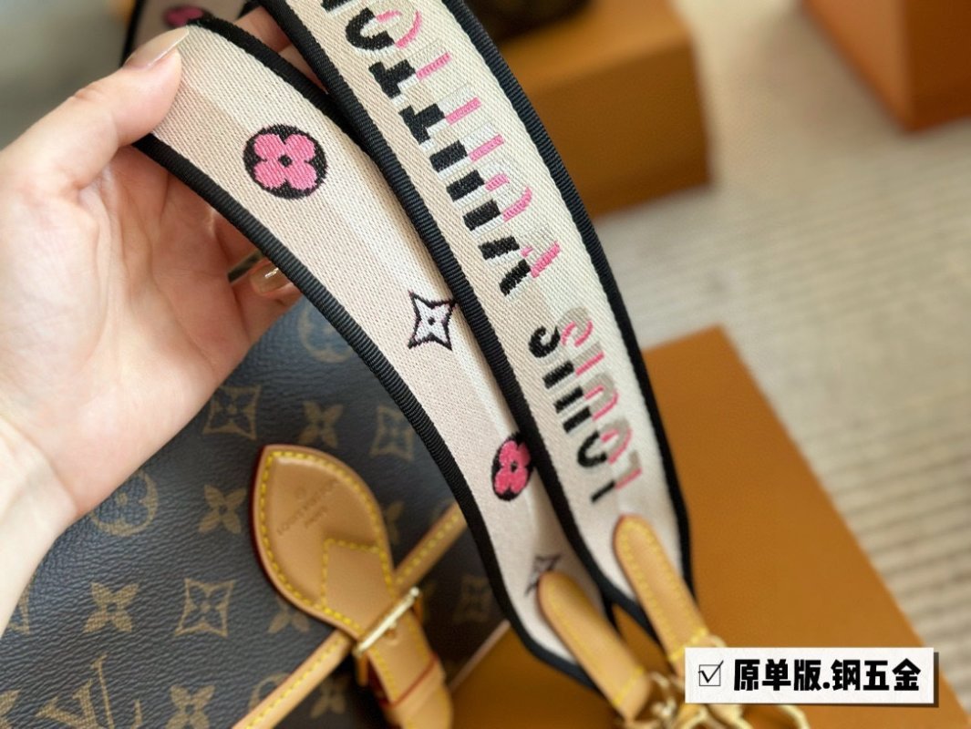 Louis Vuitton Diane Monogram Canvas Shoulder Bag - Dark Tan view