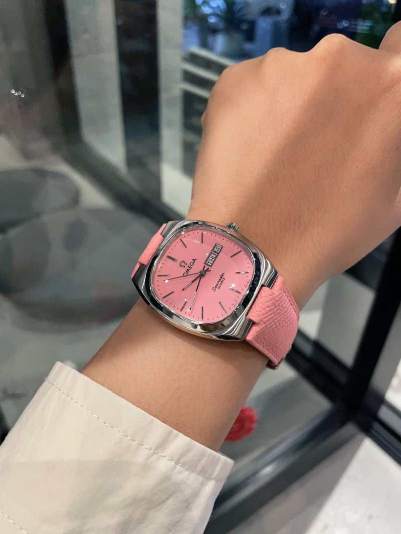 Omega Seamaster Pink Dial Leather Strap Watch