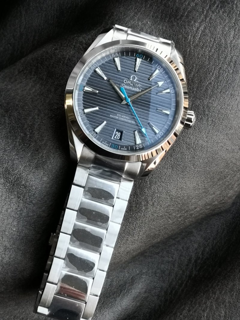 Omega Seamaster 41mm Grey Dial Steel Watch view