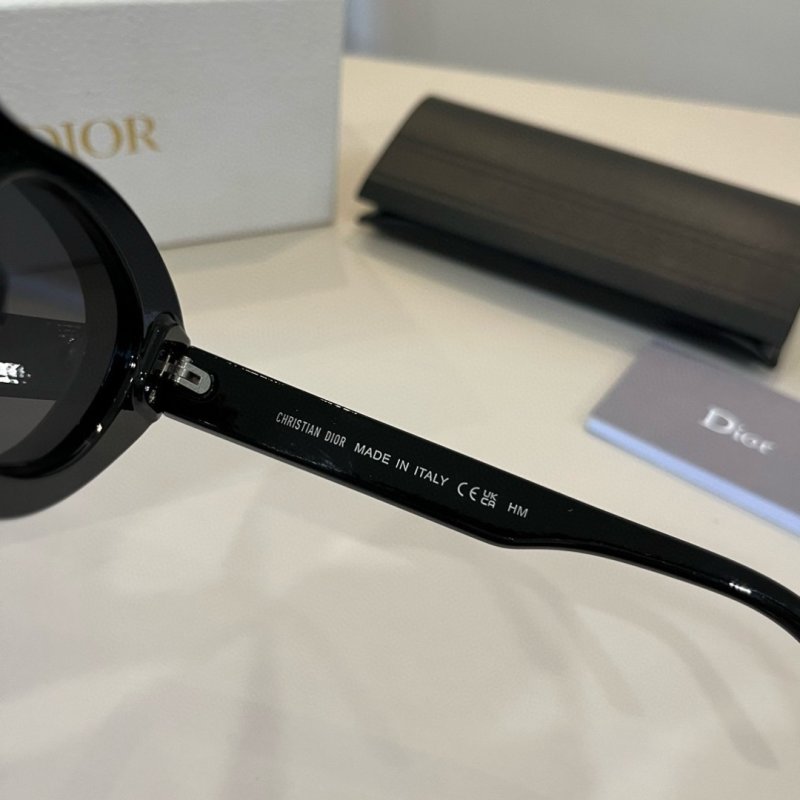 Dior Pacific S1U Black & Gold Oval Sunglasses view