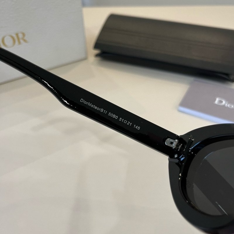 Dior Pacific S1U Black & Gold Oval Sunglasses view