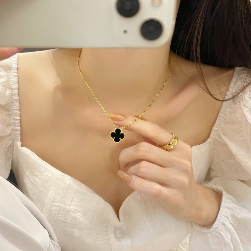 Gold Four-Leaf Clover Black Onyx Pendant Necklace view