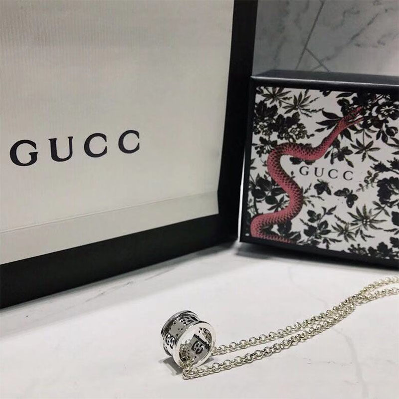 Gucci Marmont Interlocking GG Silver Chain Necklace view