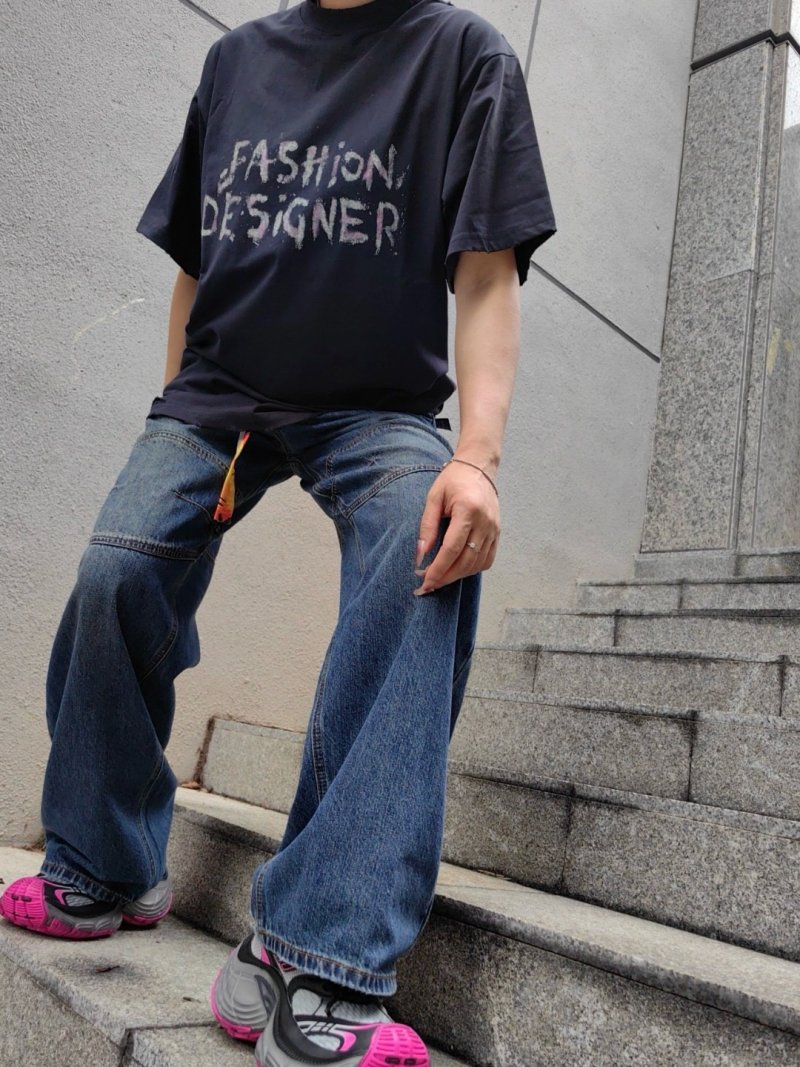 Black Distressed Graphic Print Oversized T-Shirt view