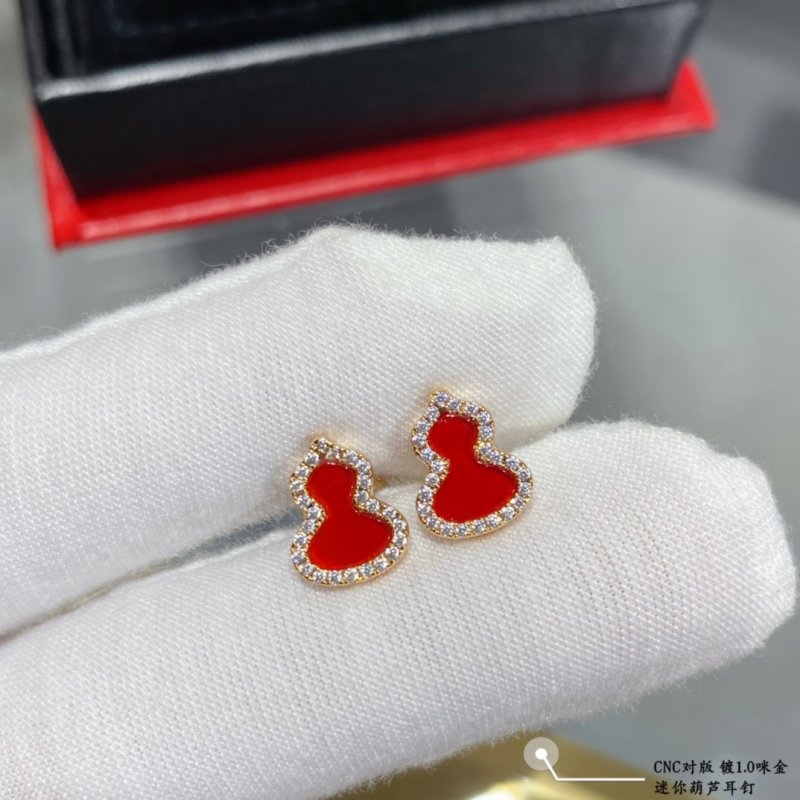 Red Gourd Mini Stud Earrings Gold-Plated view