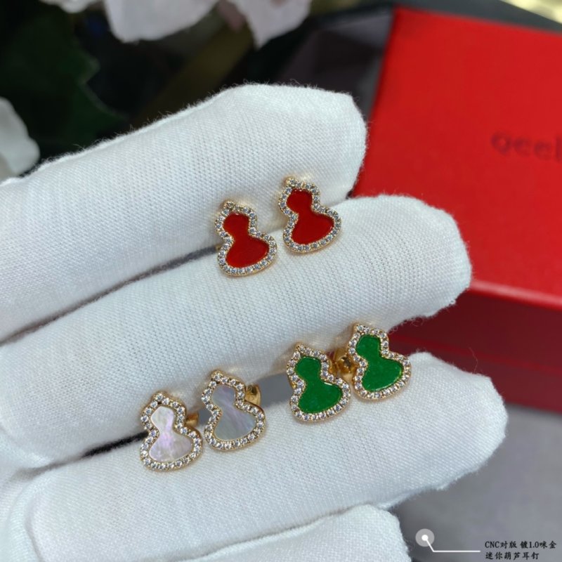 Red Gourd Mini Stud Earrings Gold-Plated view