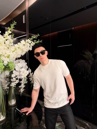 Premium White Crew Neck Short Sleeve T-Shirt view 8