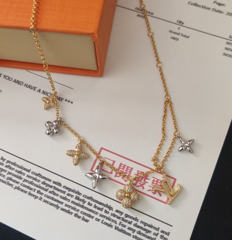 Louis Vuitton Gram Monogram Floral Zirconia Pendant Necklace Gold view