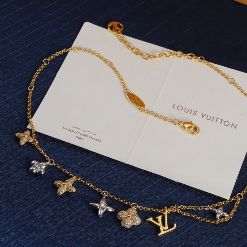 Louis Vuitton Gram Monogram Floral Zirconia Pendant Necklace Gold view
