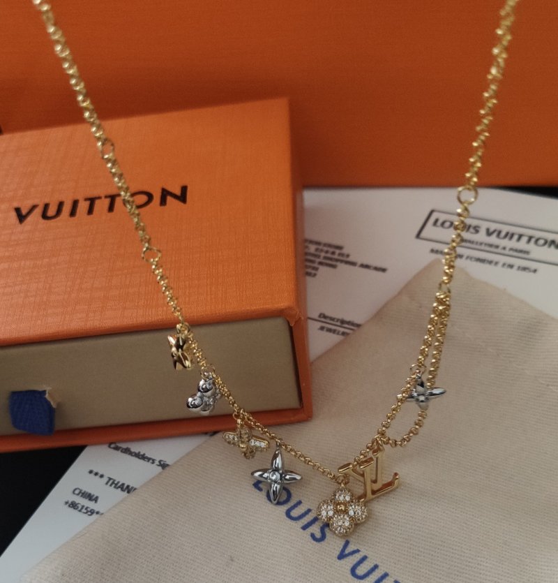 Louis Vuitton Gram Monogram Floral Zirconia Pendant Necklace Gold view
