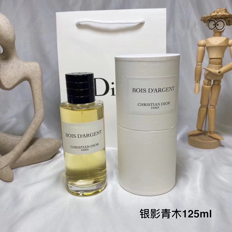 Dior Gris Dior Eau de Parfum 125ml view
