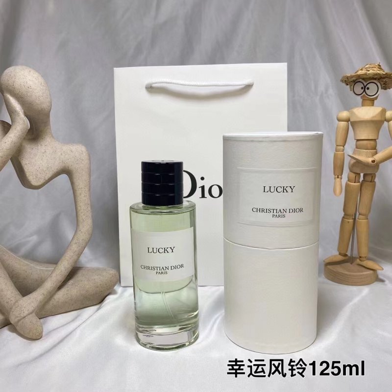 Dior Gris Dior Eau de Parfum 125ml view