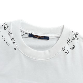 Louis Vuitton White LV Logo Short Sleeve T-Shirt view 10