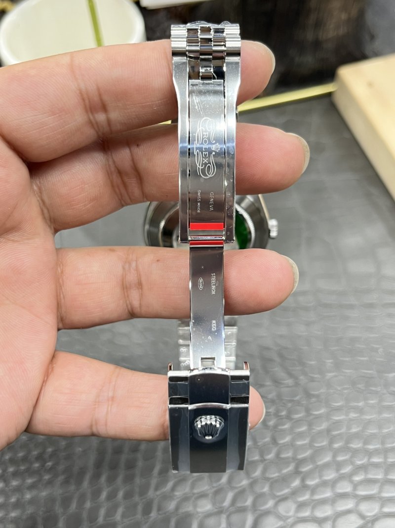 Rolex Datejust 41mm Silver Dial Automatic Watch view