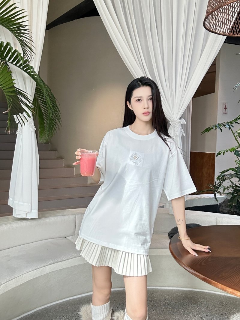 White Oversized Short Sleeve T-Shirt with Pleated Hem