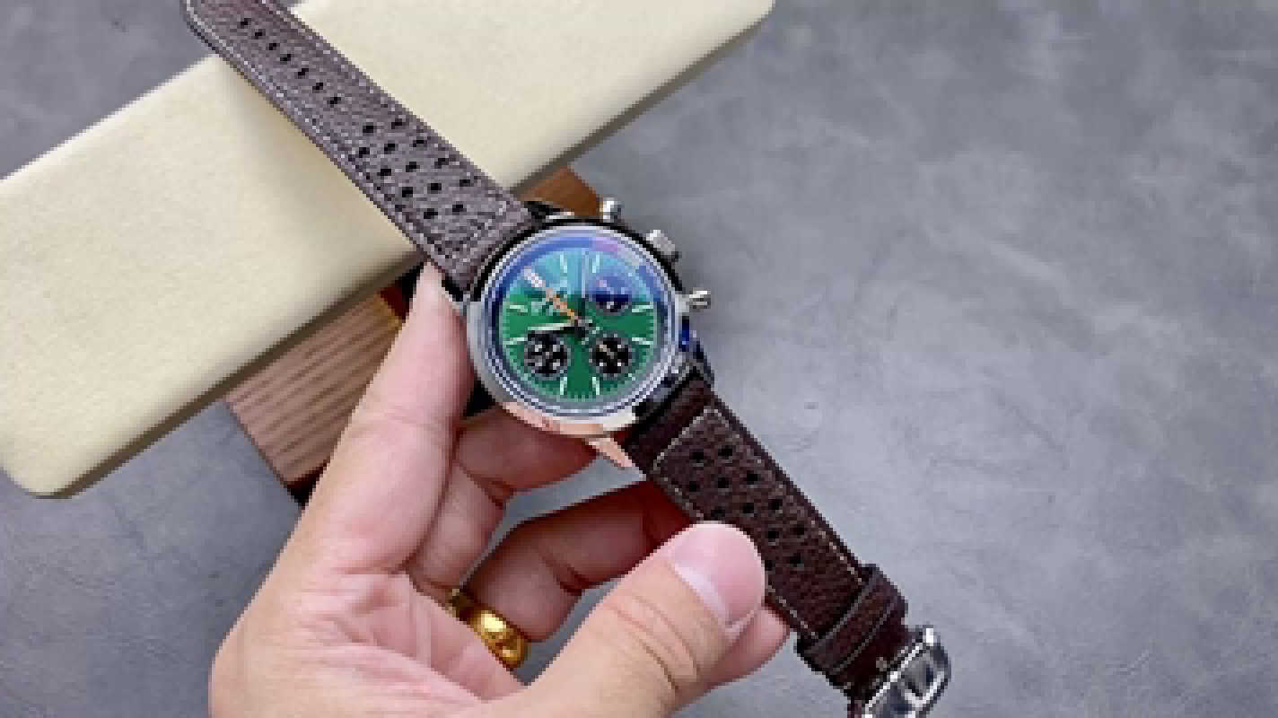 Breitling Top Time Navitimer Chronograph Green Dial 42mm