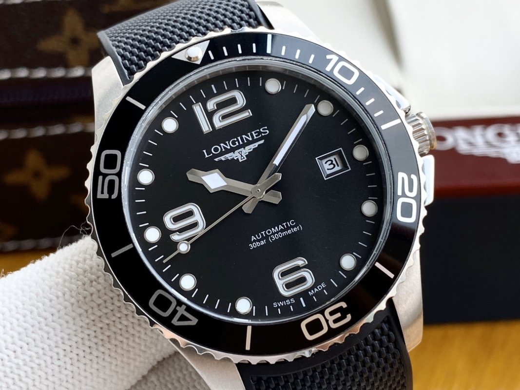 Longines Conquest Black Dial Automatic Steel Watch 40mm view