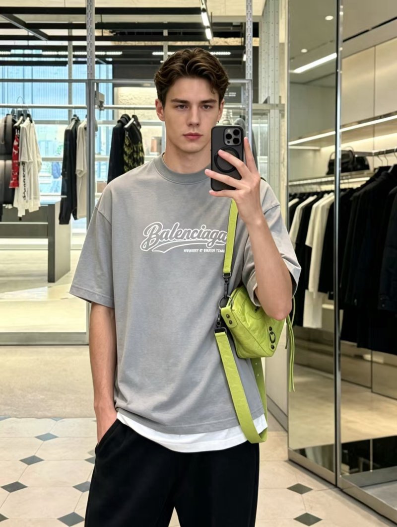 Balenciaga Perfect Desire Team Grey T-Shirt view