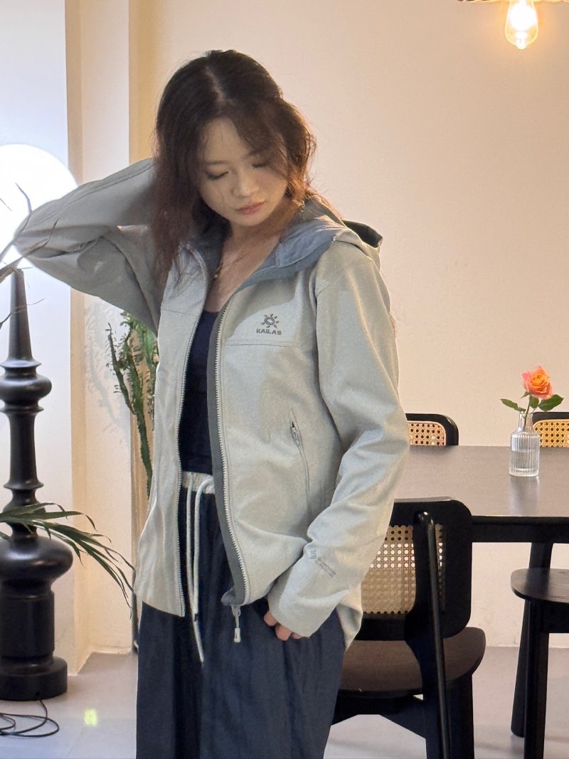 Arc'teryx Beta SL Lightweight Hooded Softshell Jacket - Periwinkle Blue view