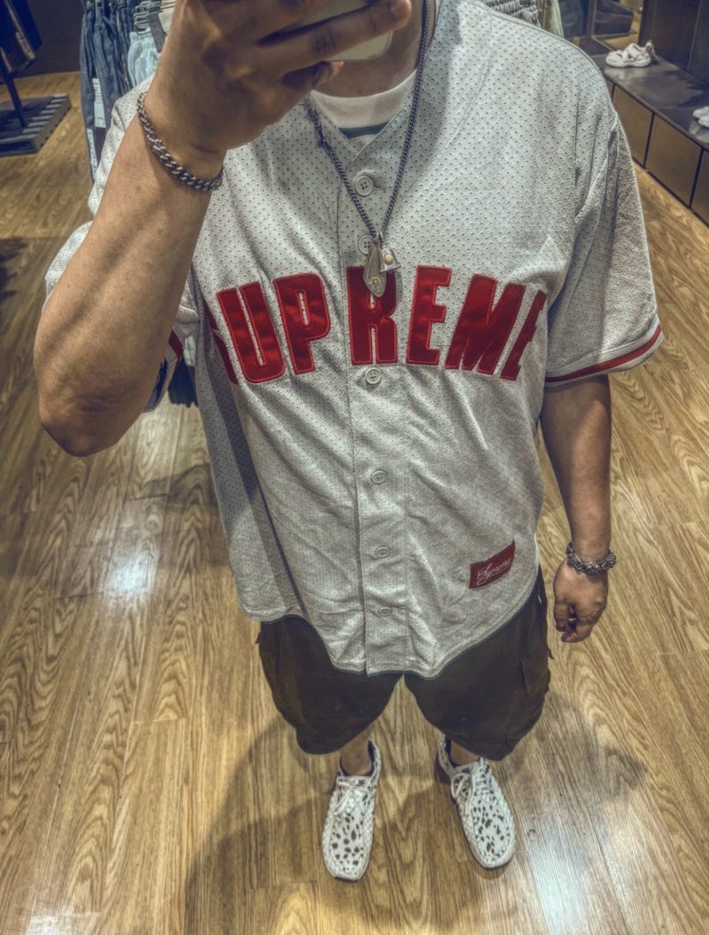 Supreme Red Logo White Baseball Shirt view