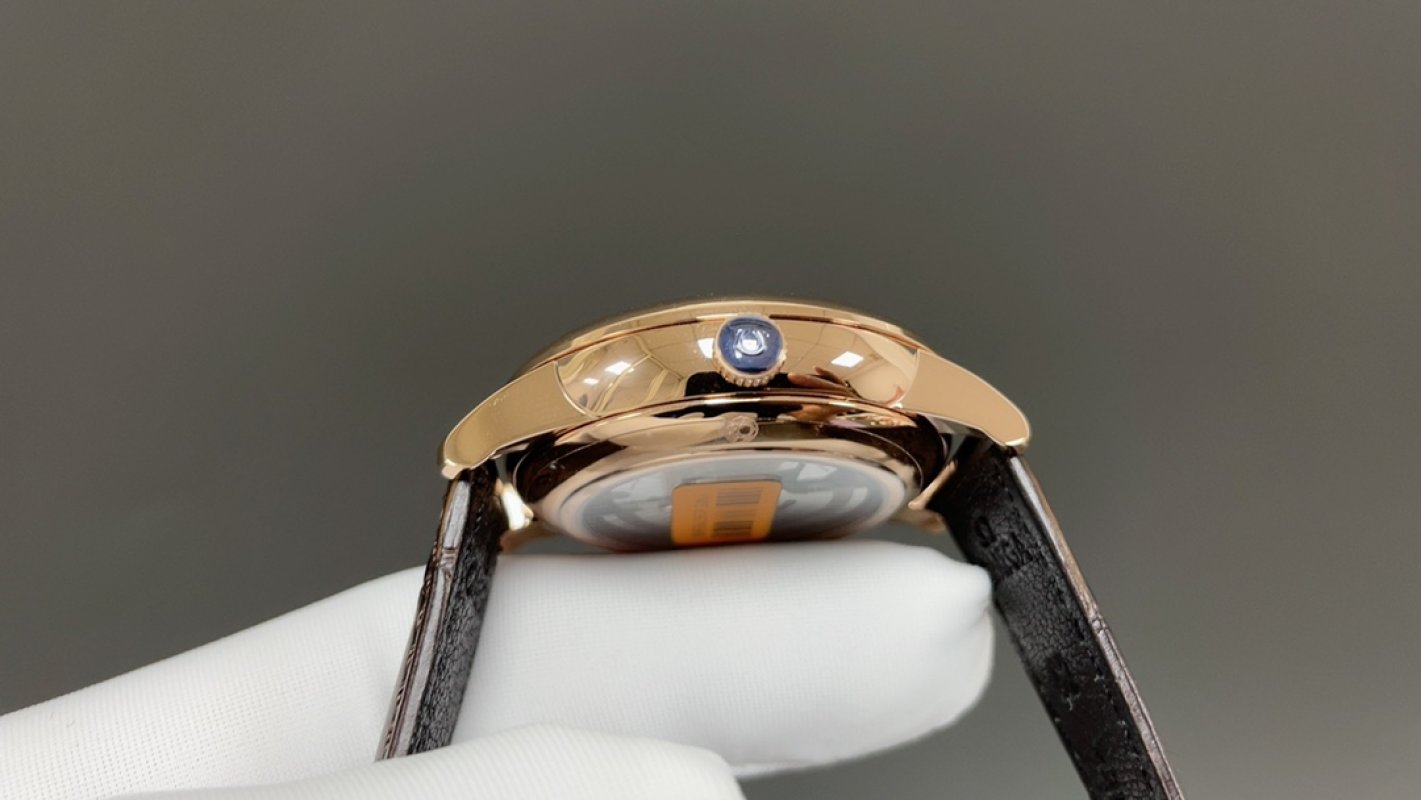 Omega De Ville Prestige Co-Axial Master Chronometer 41mm Rose Gold view