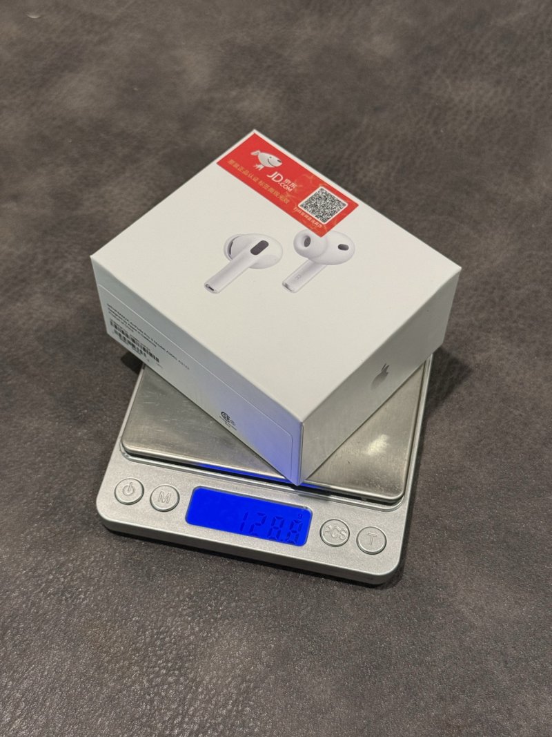 Apple AirPods Pro 3 White Earbuds with Charging Case view