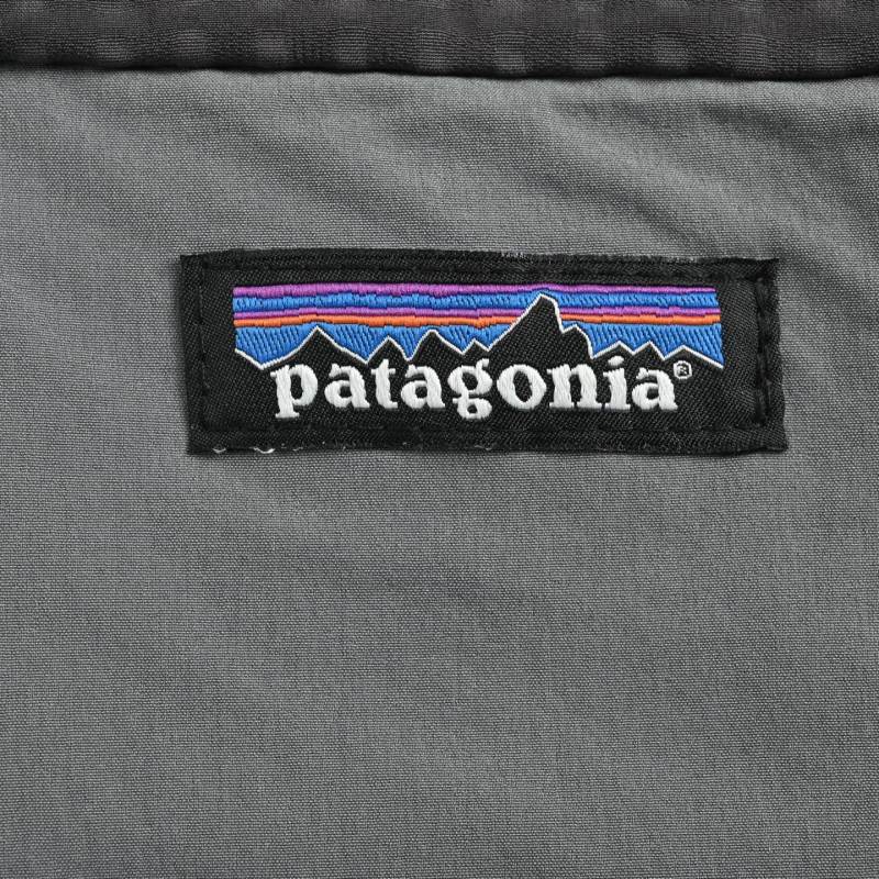 Patagonia Logo Zip Fleece Jacket Black Grey view
