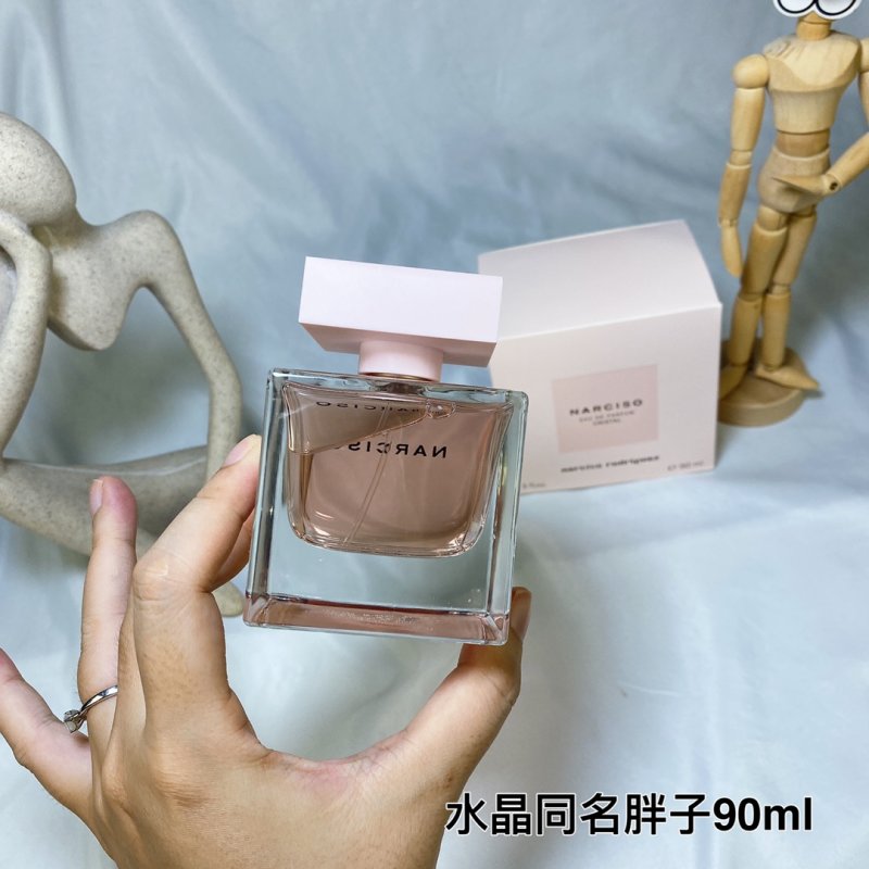 Narciso Rodriguez Cristal Eau de Parfum 90ml view