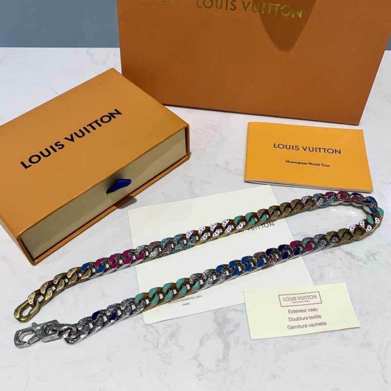 Louis Vuitton Chain Links Multicolor Cuban Necklace 60cm view