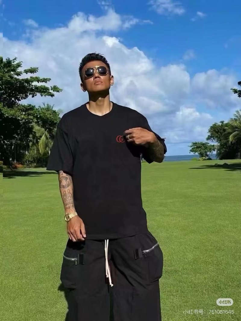 Gucci GG Logo Black Short Sleeve T-Shirt view