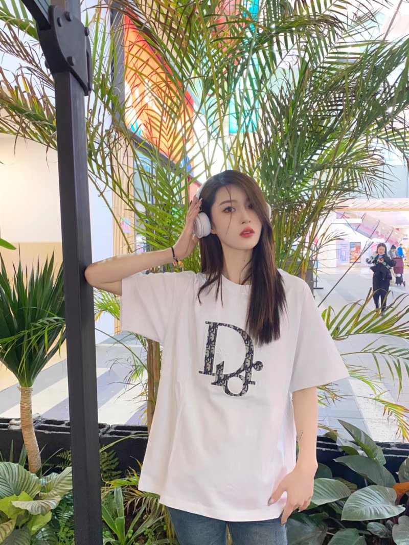 White Graphic Print Short Sleeve T-Shirt