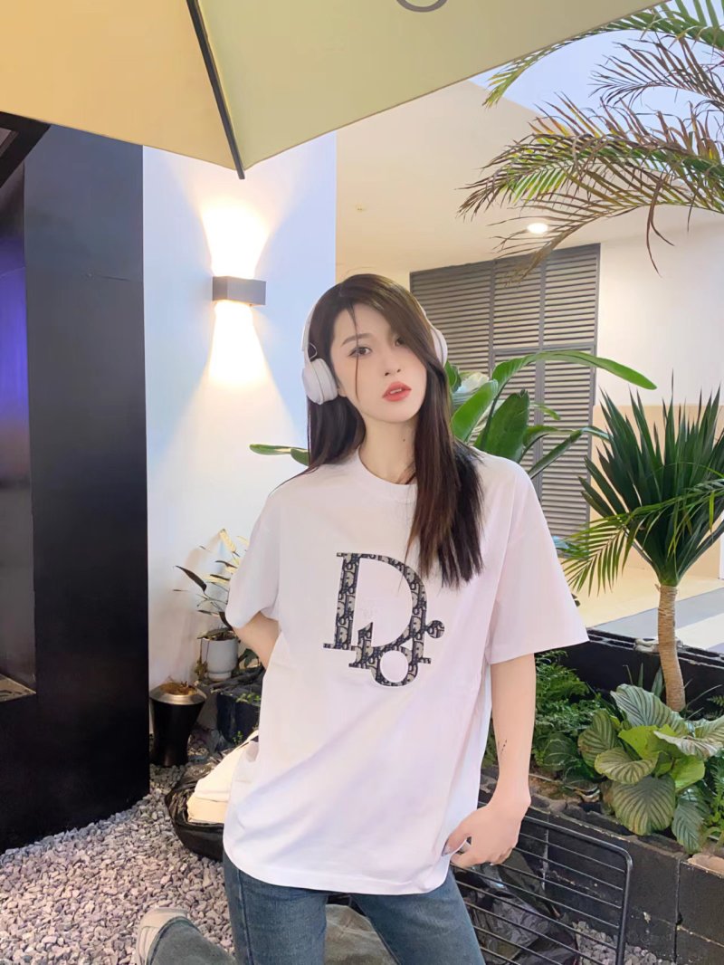 White Graphic Print Short Sleeve T-Shirt view