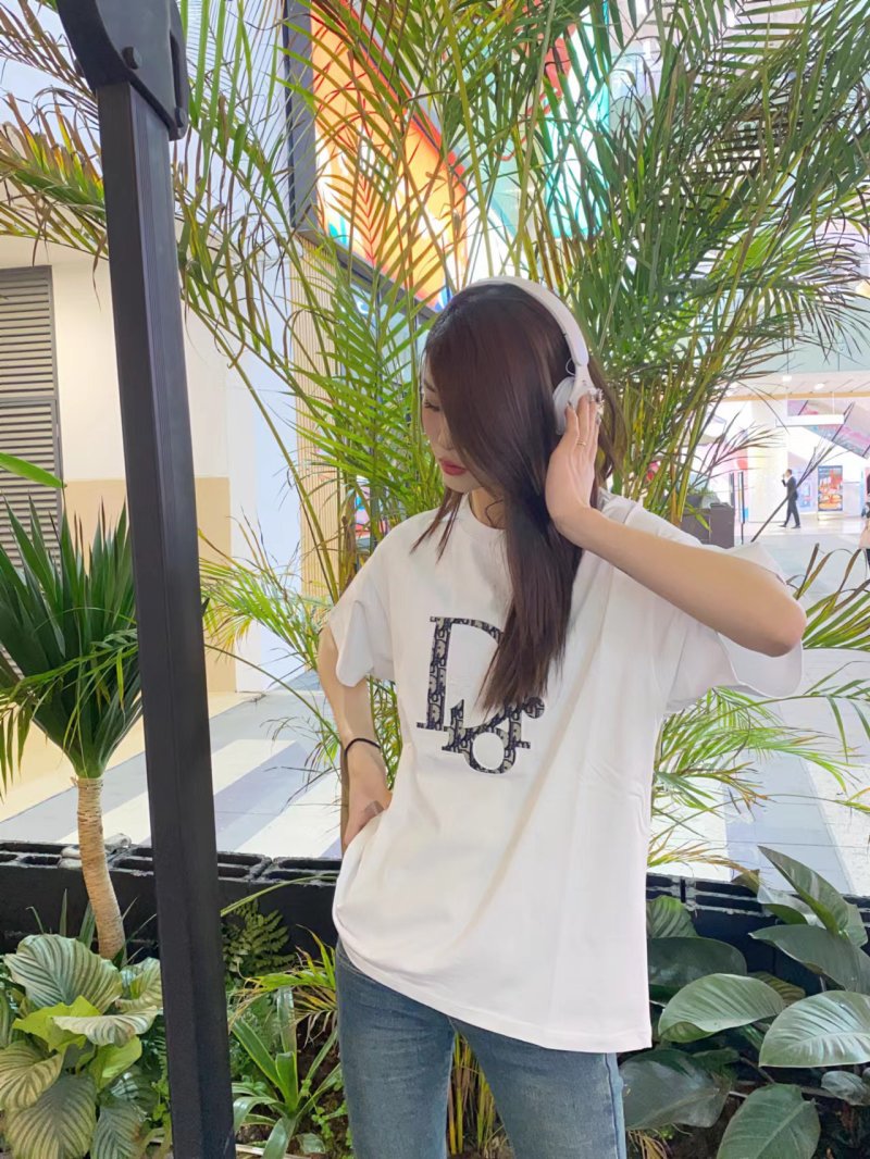 White Graphic Print Short Sleeve T-Shirt view