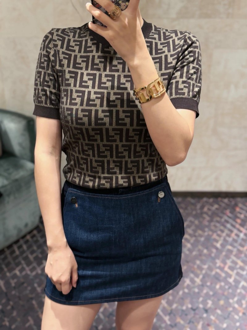 Monogram Pattern Short Sleeve T-Shirt Brown view