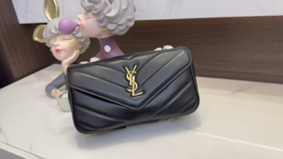 YSL LouLou Envelope Quilted Leather Shoulder Bag Black