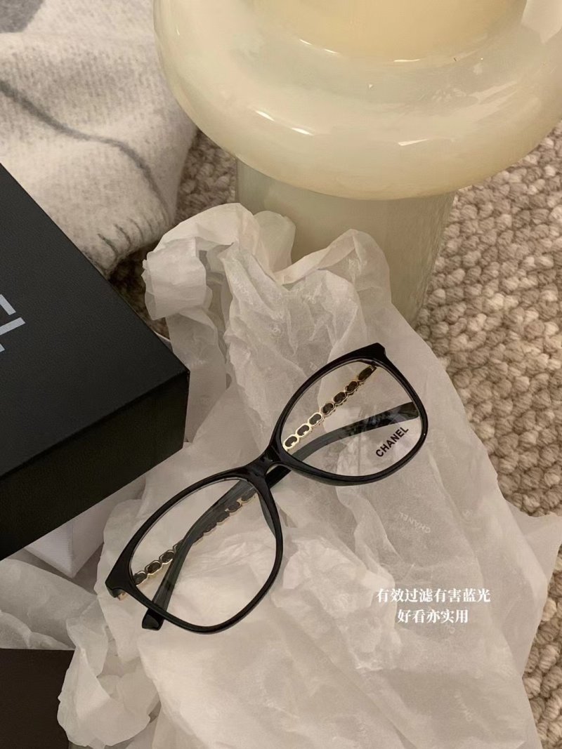 Chanel Black Round Frame Blue Light Glasses view