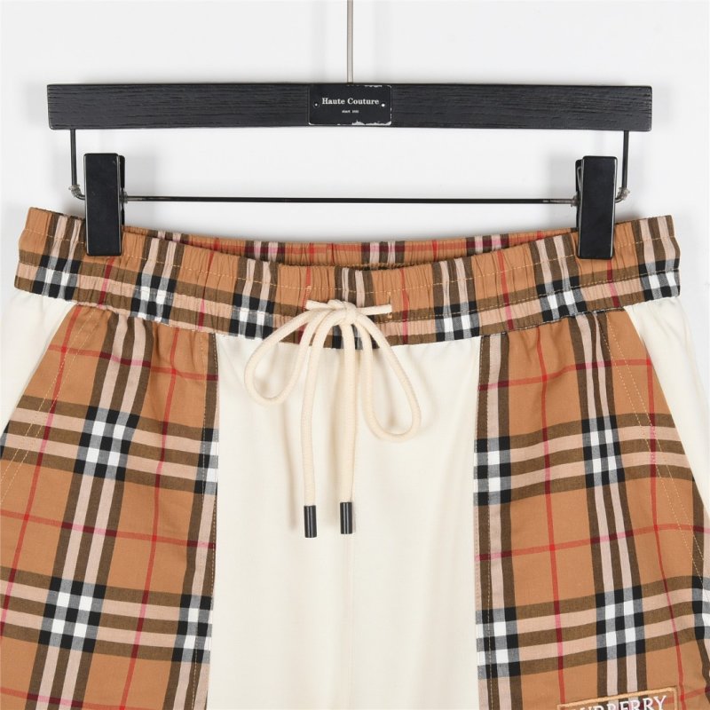Burberry Vintage Check Cream Shorts view