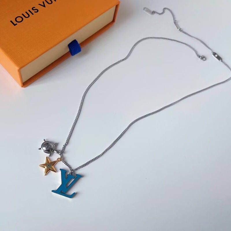 Louis Vuitton Multi-Charm Turtle Star Pendant Necklace Silver Gold view