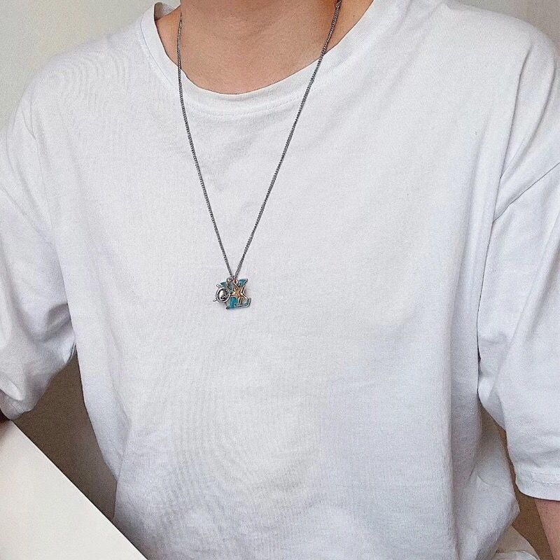 Louis Vuitton Multi-Charm Turtle Star Pendant Necklace Silver Gold view