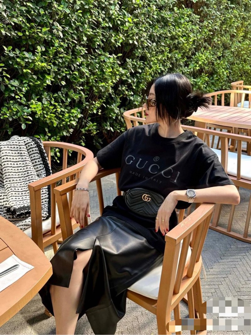 Gucci Black Logo Print Short Sleeve T-Shirt view