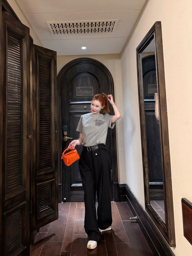 Black Wide-Leg Trousers with Belt