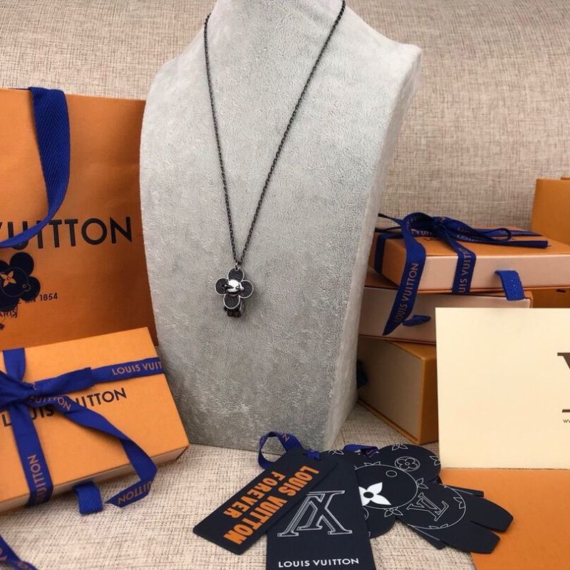 Louis Vuitton Vivienne DJ Flower Pendant Necklace Black view