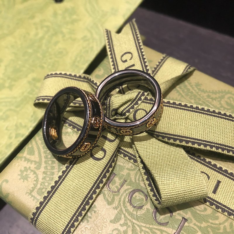 Gucci Double G Ceramic Ring Black view