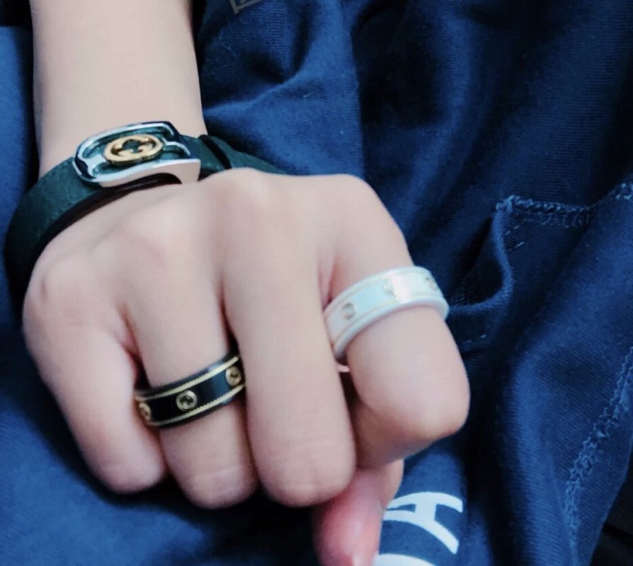 Gucci Double G Ceramic Ring Black view