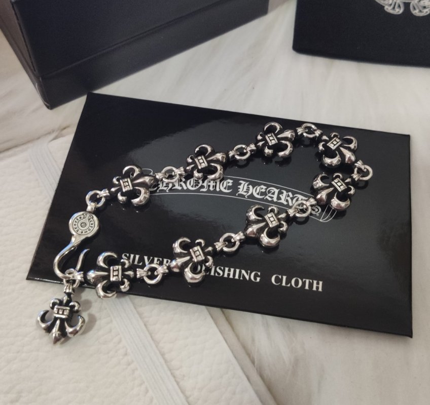 Chrome Hearts Anchor Link Silver Bracelet view