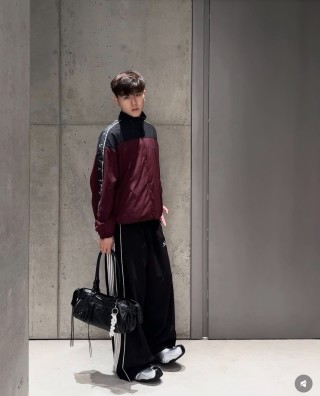 Puma Colorblock Track Jacket Burgundy Black view 5