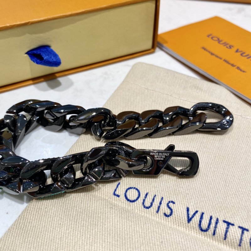 Louis Vuitton Chain Links Patches Green Black Bracelet view
