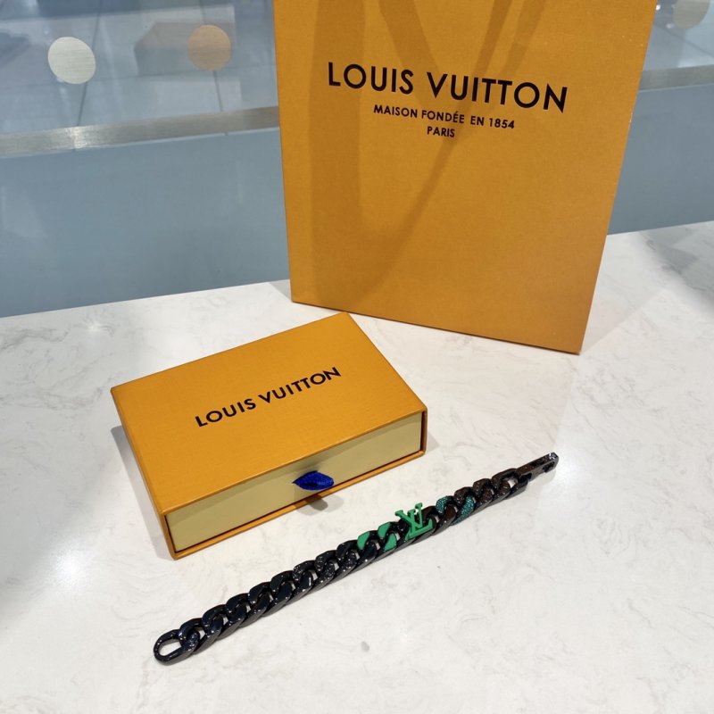 Louis Vuitton Chain Links Patches Green Black Bracelet view