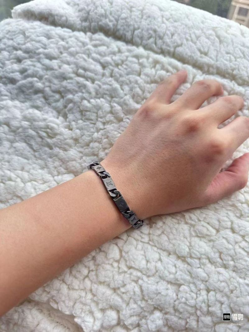 Louis Vuitton LV Monogram Tied Up Metal Bracelet Gunmetal Black