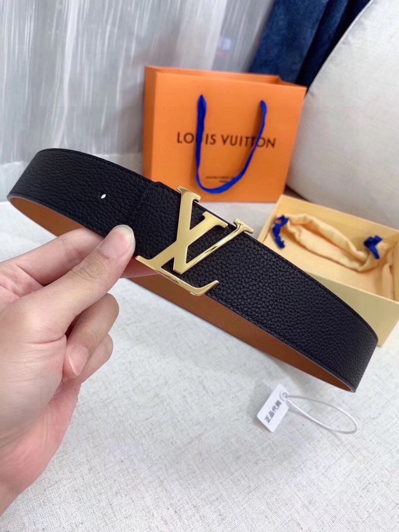 Louis Vuitton LV Initials Black Leather Belt Gold Buckle